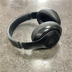 BEATS STUDIO PRO PREMIUM WIRELESS NOISE CANCELLING HEADPHONES